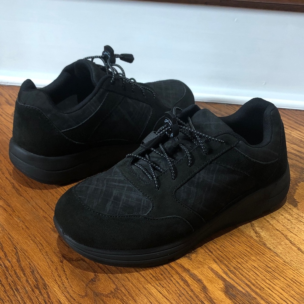 DREW SHOES CHIPPY 10850 WOMEN'S ATHLETIC SHOE SIZE 10W (GENTLY USED CONDITION)